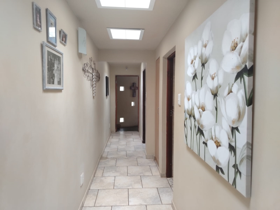 3 Bedroom Property for Sale in Swartruggens North West